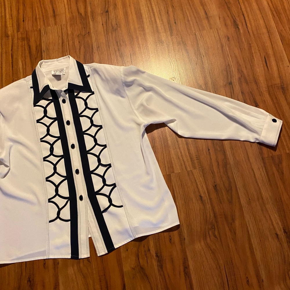 Tess Vintage Women’s White/Navy Button Blouse Size 10 - Picture 4 of 16